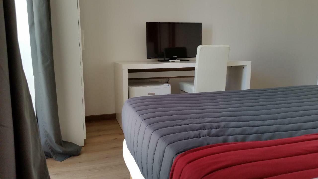 La Libra Rooms Кальяри Экстерьер фото